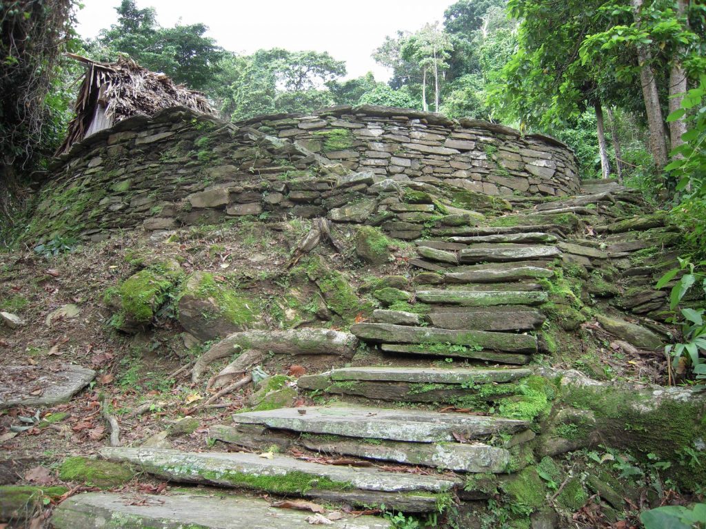 La sierra todavía esconde hasta 300 sitios arqueológicos